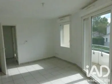 Appartement à Vayres (33870)