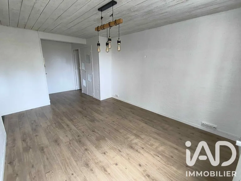 Appartement 3 pièces 55 m² · à Lucé · 55,4 m² · 104 000 €