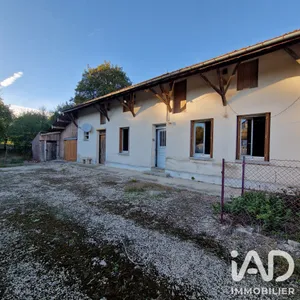 Village house in Coole (51320)