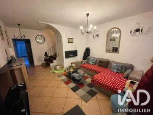 Townhouse in Lizy-sur-Ourcq (77440)