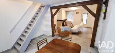 Maison à Villeneuve-sur-Yonne (89500)