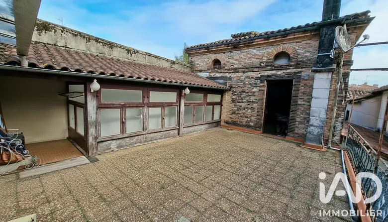Immeuble 221 m² à Moissac