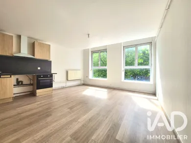 Apartment in Charleville-Mézières (08000)