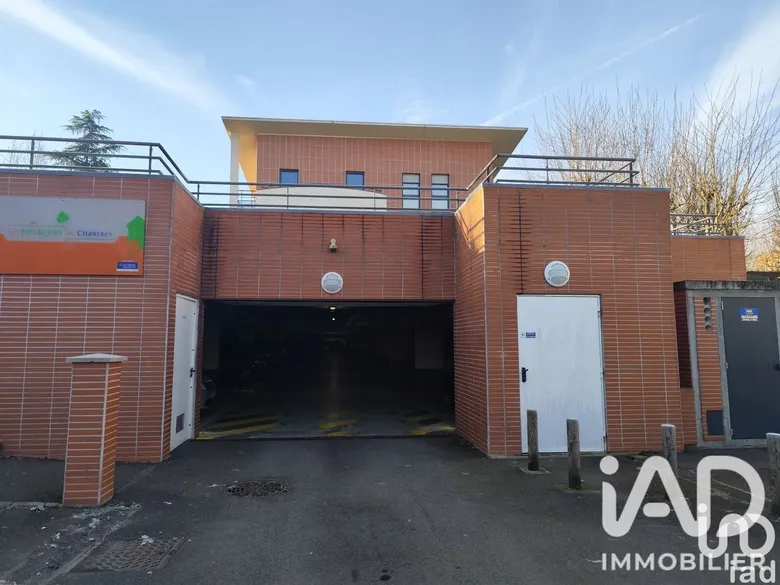 Parking 12 m² · à Chartres · 12,3 m² · 16 000 €