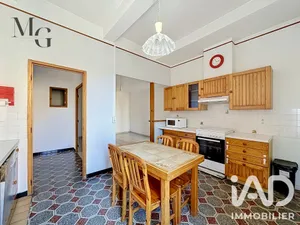 Maison de village à Mèze (34140)