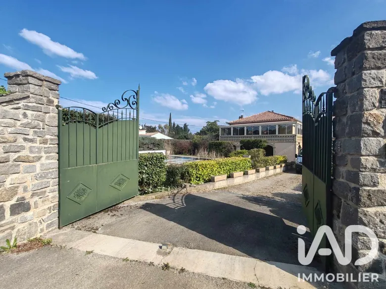 Maison 6 pièces 186 m² · à Alès · 186 m² · 235 000 €