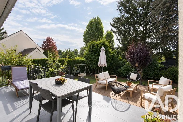 Maison 6 pièces 164 m² · à Orgerus · 164 m² · 425 000 €