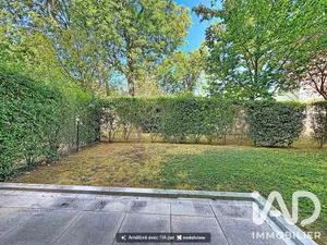 Apartment in Villecresnes (94440)
