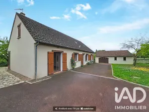 Traditional house in Gien (45500)