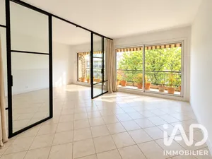 Apartment in Chennevières-sur-Marne (94430)