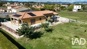 House in Saint-Sernin (07200)