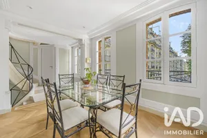 Townhouse in Paris (75015)
