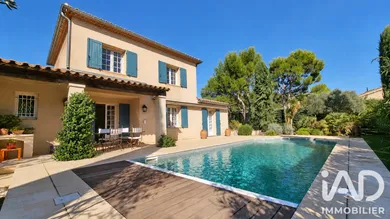 Maison traditionnelle à Barbentane (13570)