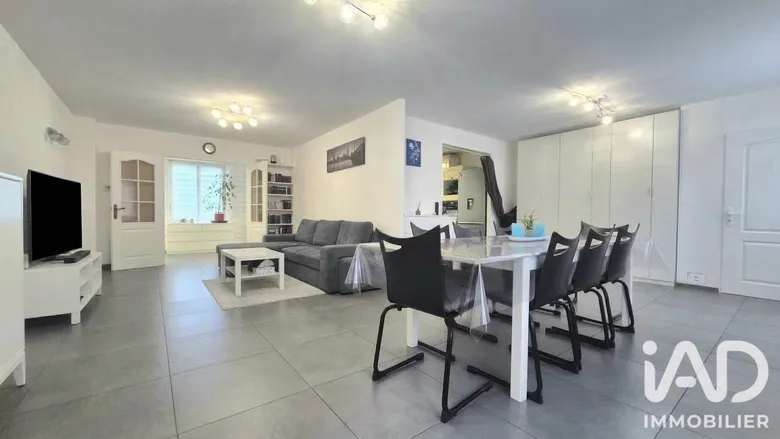 Appartement 5 pièces 130 m² · à Nilvange · 130 m² · 198 000 €