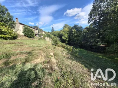 Maison traditionnelle à Saint-Amans-Valtoret (81240)