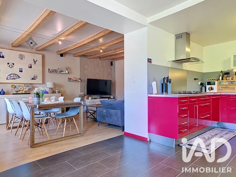 Maison 5 pièces 163 m² · à Bois-d'Amont · 162,7 m² · 360 000 €