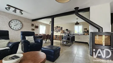 Maison à Montjavoult (60240)
