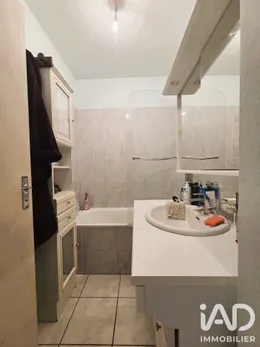 Appartement à La Chapelle-Saint-Luc (10600)