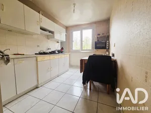 Appartement à La Chapelle-Saint-Luc (10600)