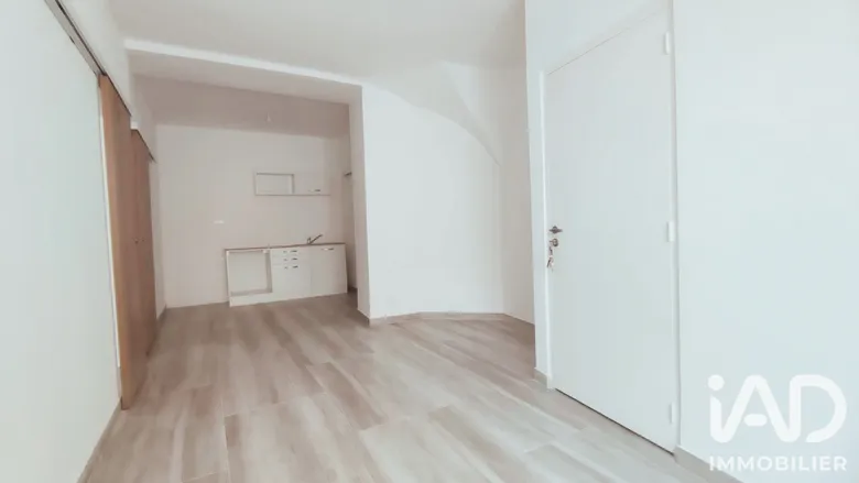 Appartement 3 pièces 42 m² · à Aubagne · 42 m² · 155 000 €