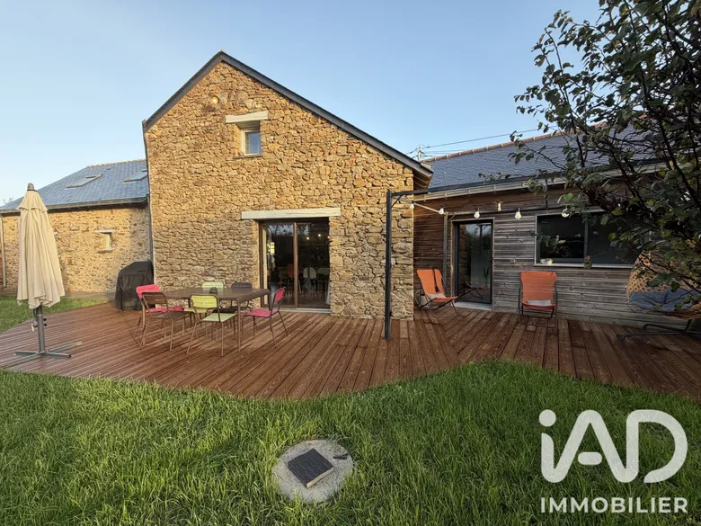 Maison 7 pièces 132 m² · à Teillé · 132 m² · 290 500 €