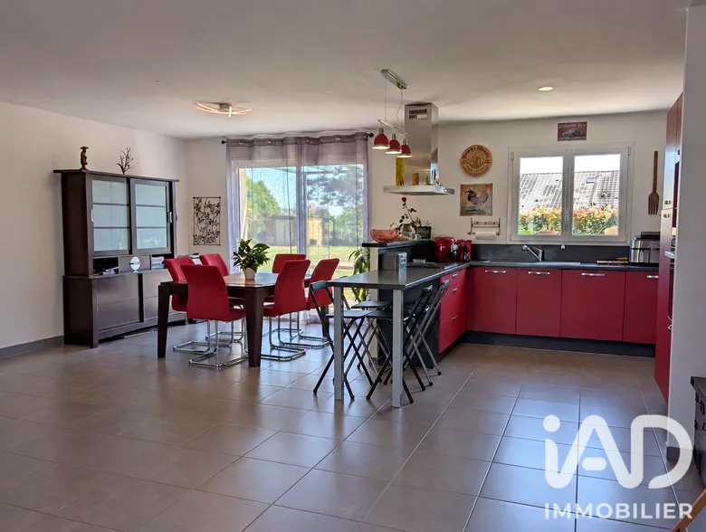 Maison 5 pièces 125 m² · à Châteauroux · 125 m² · 229 000 €