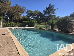 Appartement à Vézénobres (30360)