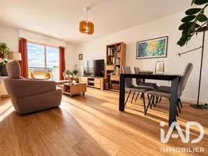 Apartment in Angers (49100)