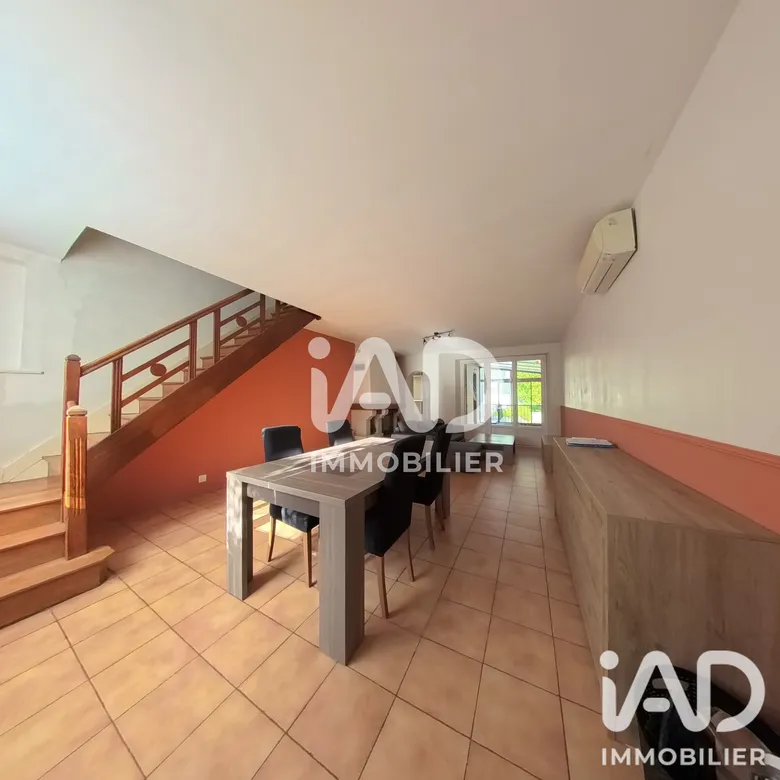Maison 6 pièces 137 m² · à Mehun-sur-Yèvre · 137 m² · 147 000 €