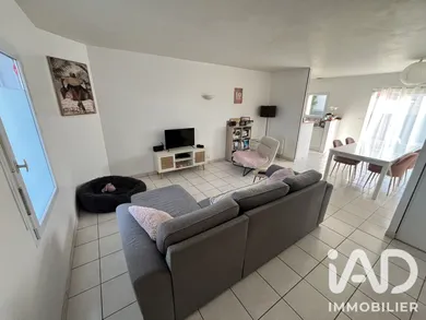 Maison à Treize-Septiers (85600)