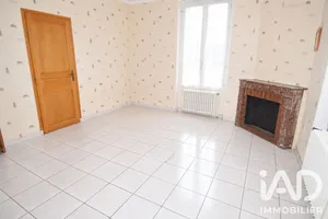 Mansion in Verneuil-l'Étang (77390)