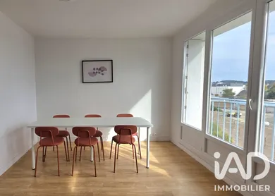 Apartment in Guingamp (22200)