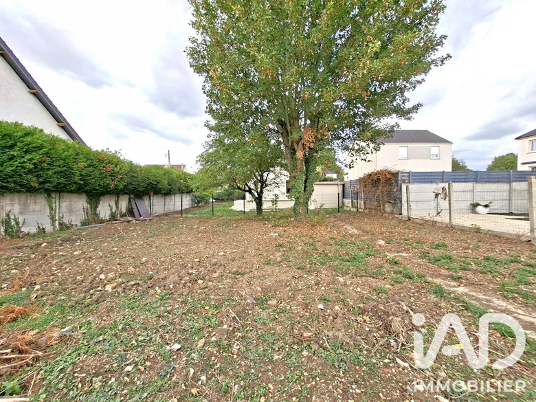 Terrain 434 m² · à Bouleurs · 109 000 €