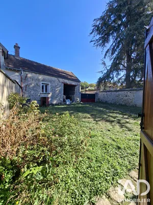 Maison de village à Montmachoux (77940)