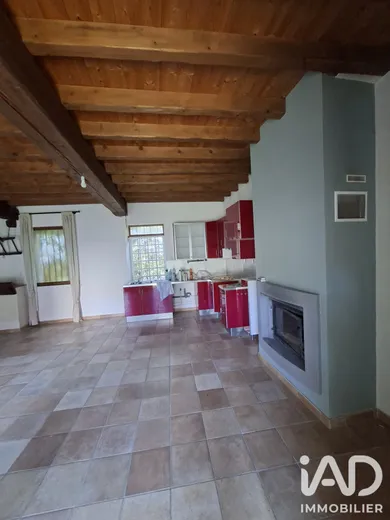 Maison de village à Montmachoux (77940)