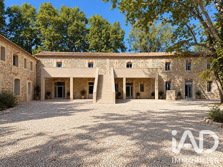 Appartement 3 pièces 83 m² · à Nîmes · 83 m² · 219 000 €