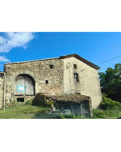 Maison de campagne à Champis (07440)