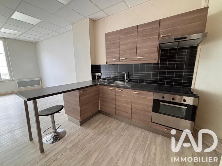 Immeuble 100 m² · à Fère-en-Tardenois · 100 m² · 119 000 €