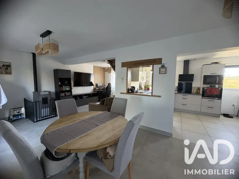 Maison 4 pièces 118 m² · à Vaumort · 118 m² · 210 000 €