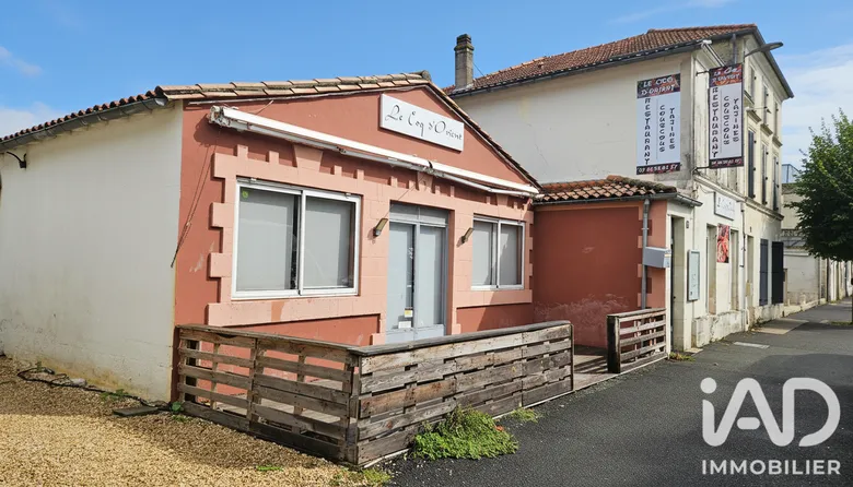 Immeuble 197 m² · à Jonzac · 197 m² · 190 000 €