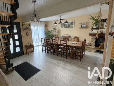 Maison à Villaines-la-Gonais (72400)