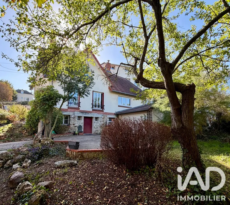 Maison 8 pièces 133 m² · à Villemoisson-sur-Orge · 133 m² · 399 000 €