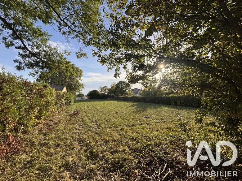 Terrain 1420 m² · à Arvert · 127 000 €