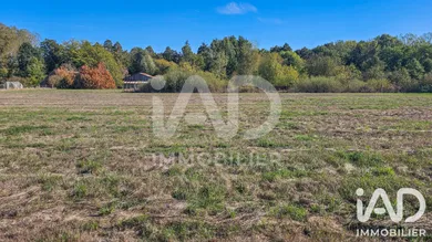 Terrain à bâtir à Noyers (45260)