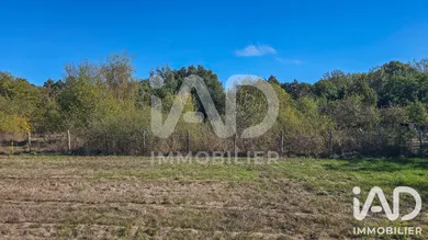 Terrain à bâtir à Noyers (45260)