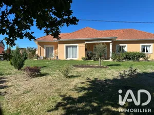 Maison de campagne à Morlanne (64370)