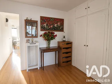 Apartment in Antony (92160)