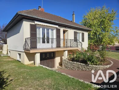 Maison traditionnelle à Villeneuve-sur-Yonne (89500)