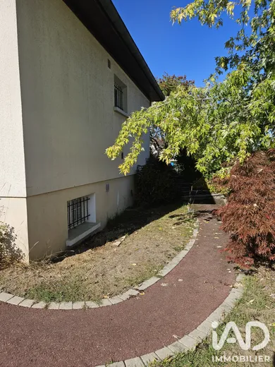 Maison traditionnelle à Villeneuve-sur-Yonne (89500)