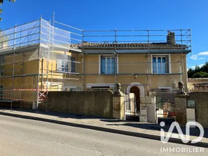 Studio in L'Isle-sur-la-Sorgue (84800)